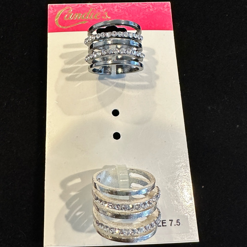 Candie’s Rings. NWT